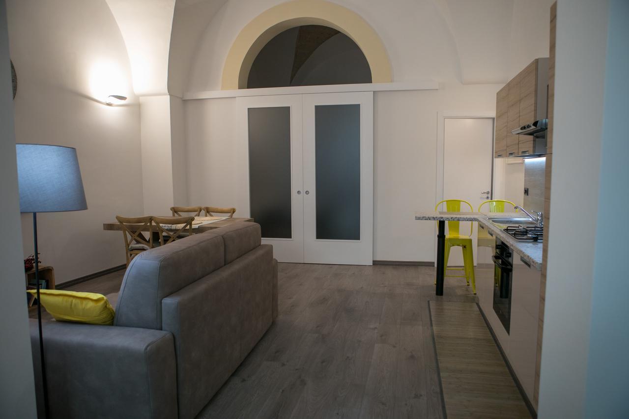Miklu Luxury Suite Λέτσε Εξωτερικό φωτογραφία